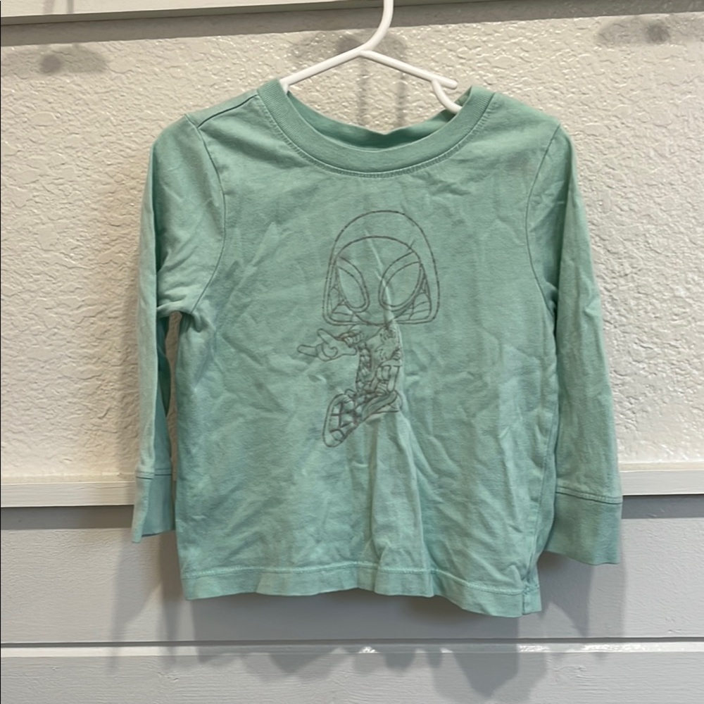 Hanna Andersson Green Long Sleeve Tee with Minimalist Ghost Spider graphic